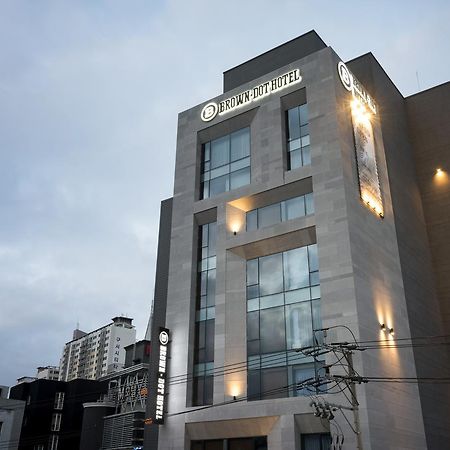 Brown-Dot Hotel Guseo Ciudad Metropolitana de Busan Exterior foto